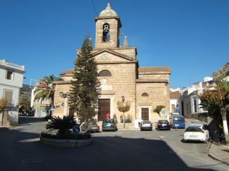 Boutique Style Apartment In Velez De Benaudalla - Near Salobrena Exterior foto